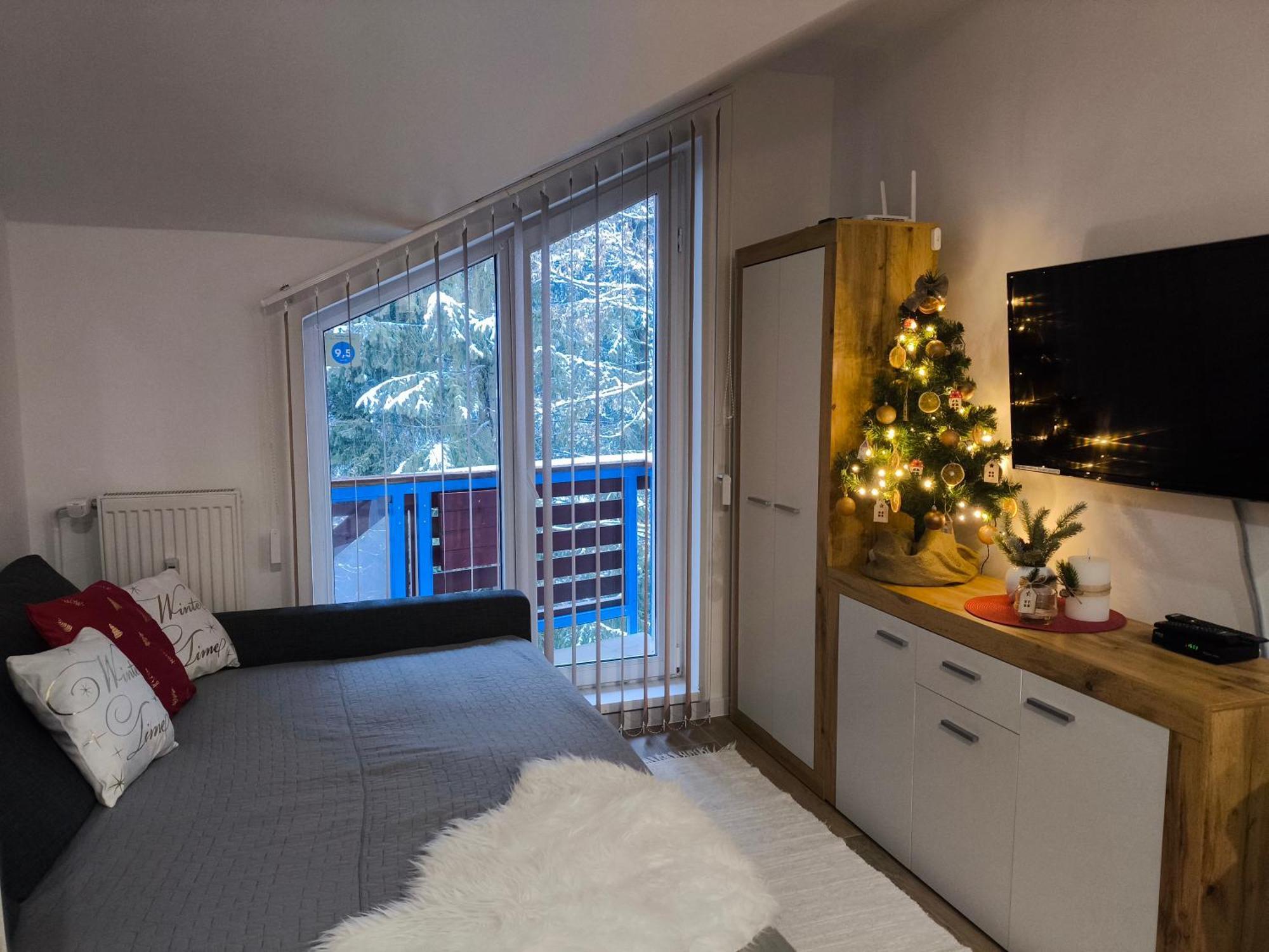 Apartman Ema Доновалы Экстерьер фото